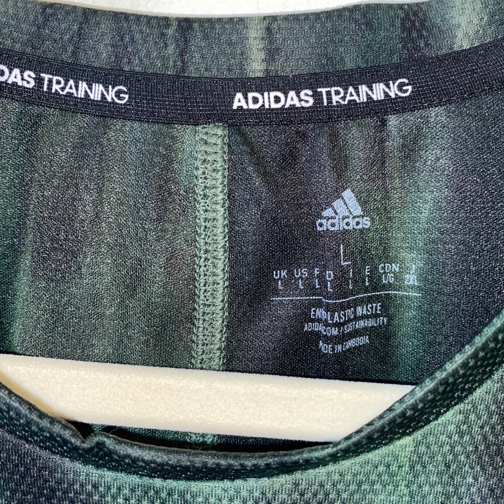 Adidas Training Camo Shirt Size Large - Picture 2 of 3